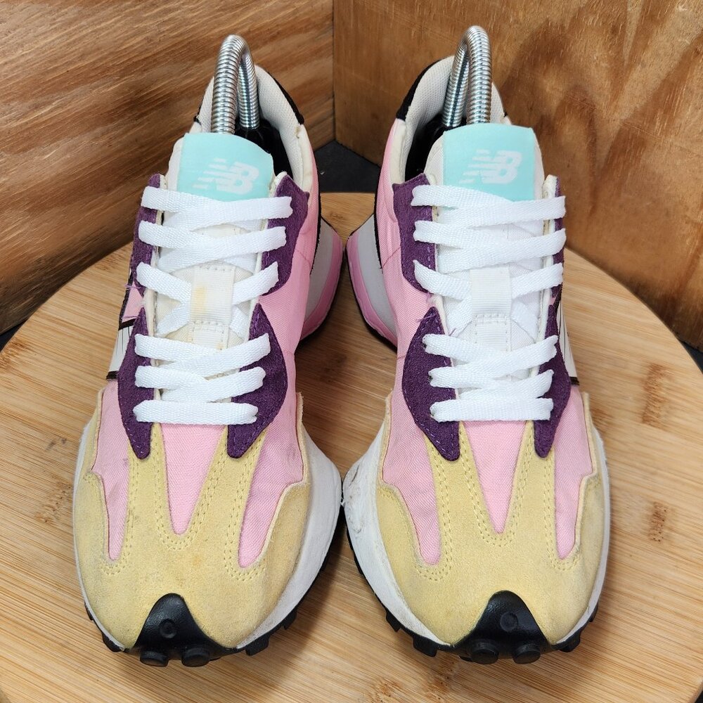 New Balance 327 Womens Pink Sneakers Size 8 - Picture 3 of 12